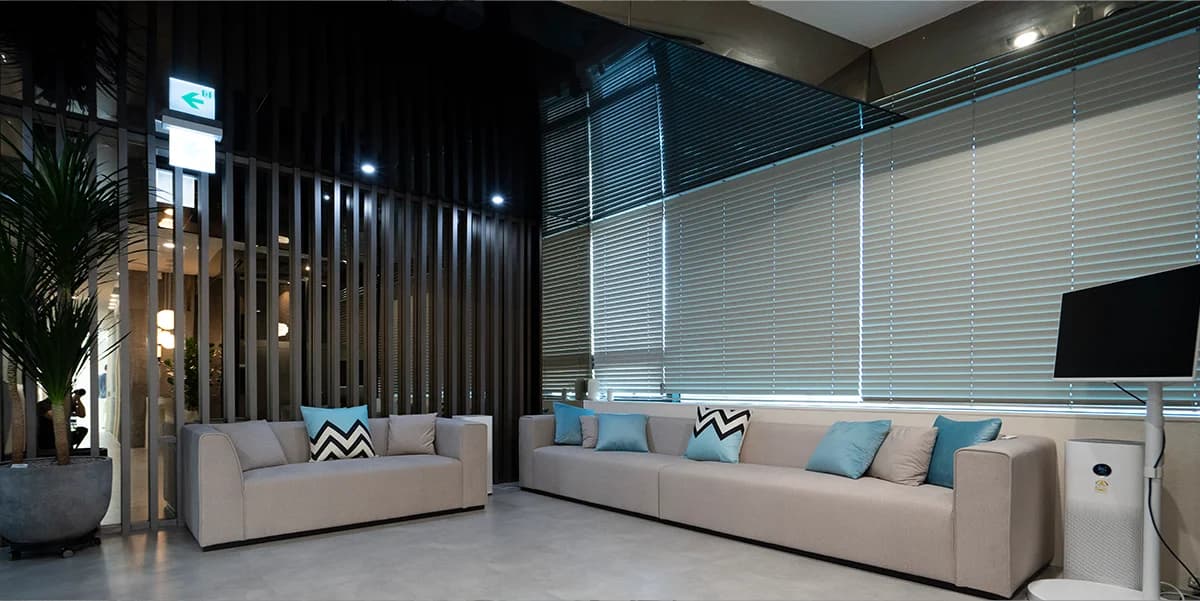 LEEPEEM clinic interior 7